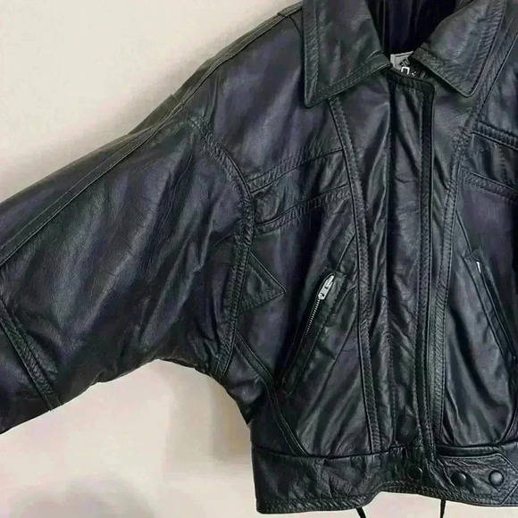 VINTAGE Rare 80's LEATHER BOMBER JACKET - Picture 1 of 5